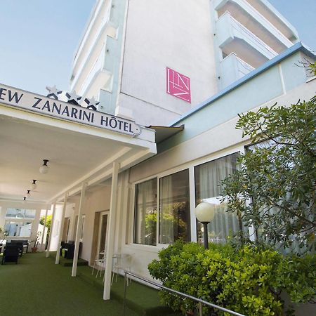 Hotel Zanarini In Centro A ริชโชเน ภายนอก รูปภาพ
